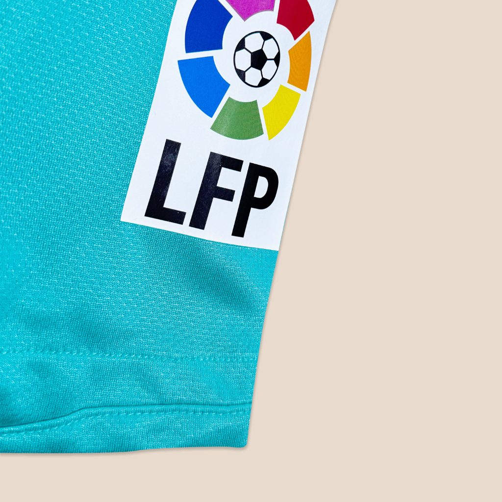 FC Barcelona 2010/11 Away