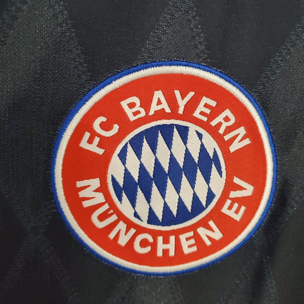 Bayern Munich 1997/98 Away