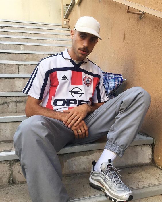 Bayern Munich 2000 Away