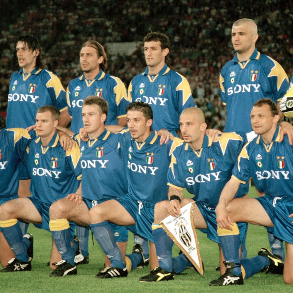 Juventus 1995/96 Away