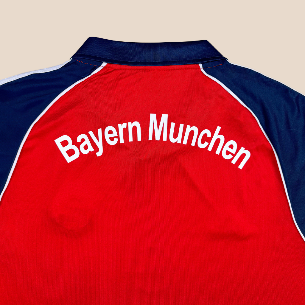 Bayern Munich 1999/01 Home