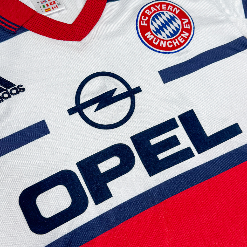 Bayern Munich 1998/99 Away