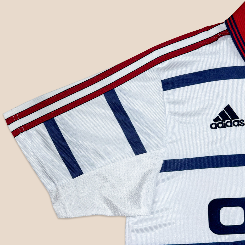 Bayern Munich 1998/99 Away