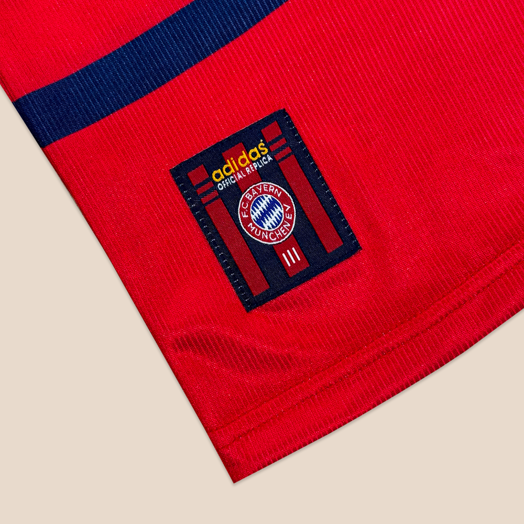 Bayern Munich 1998/99 Away