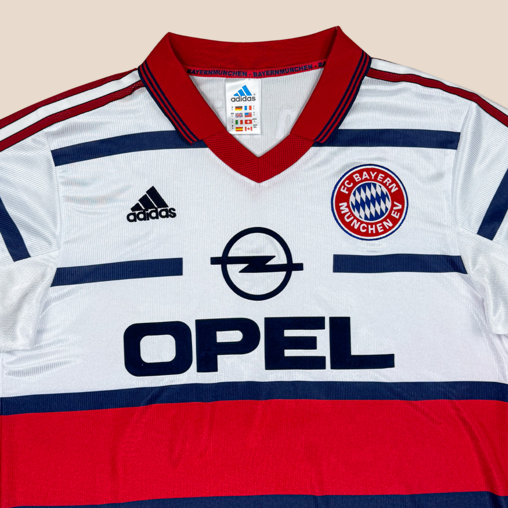 Bayern Munich 1998/99 Away