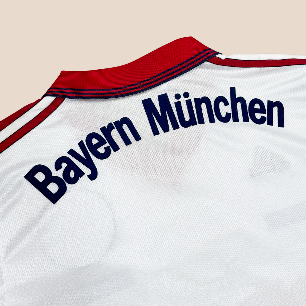 Bayern Munich 1998/99 Away