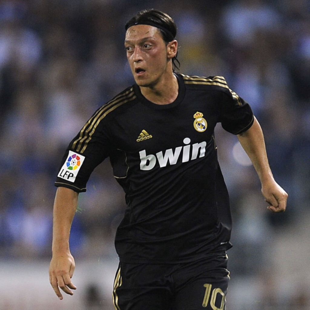 Real Madrid 2011/12 Away