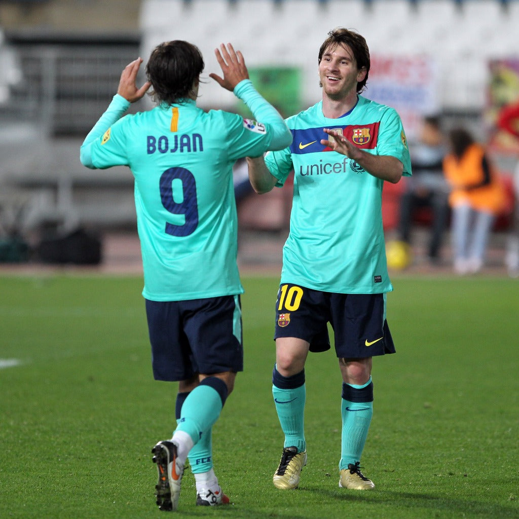 FC Barcelona 2010/11 Away