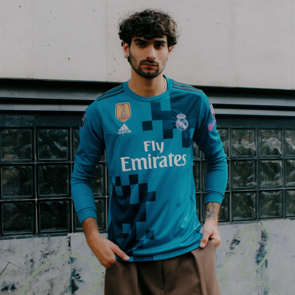 Real Madrid 2017/18 Third
