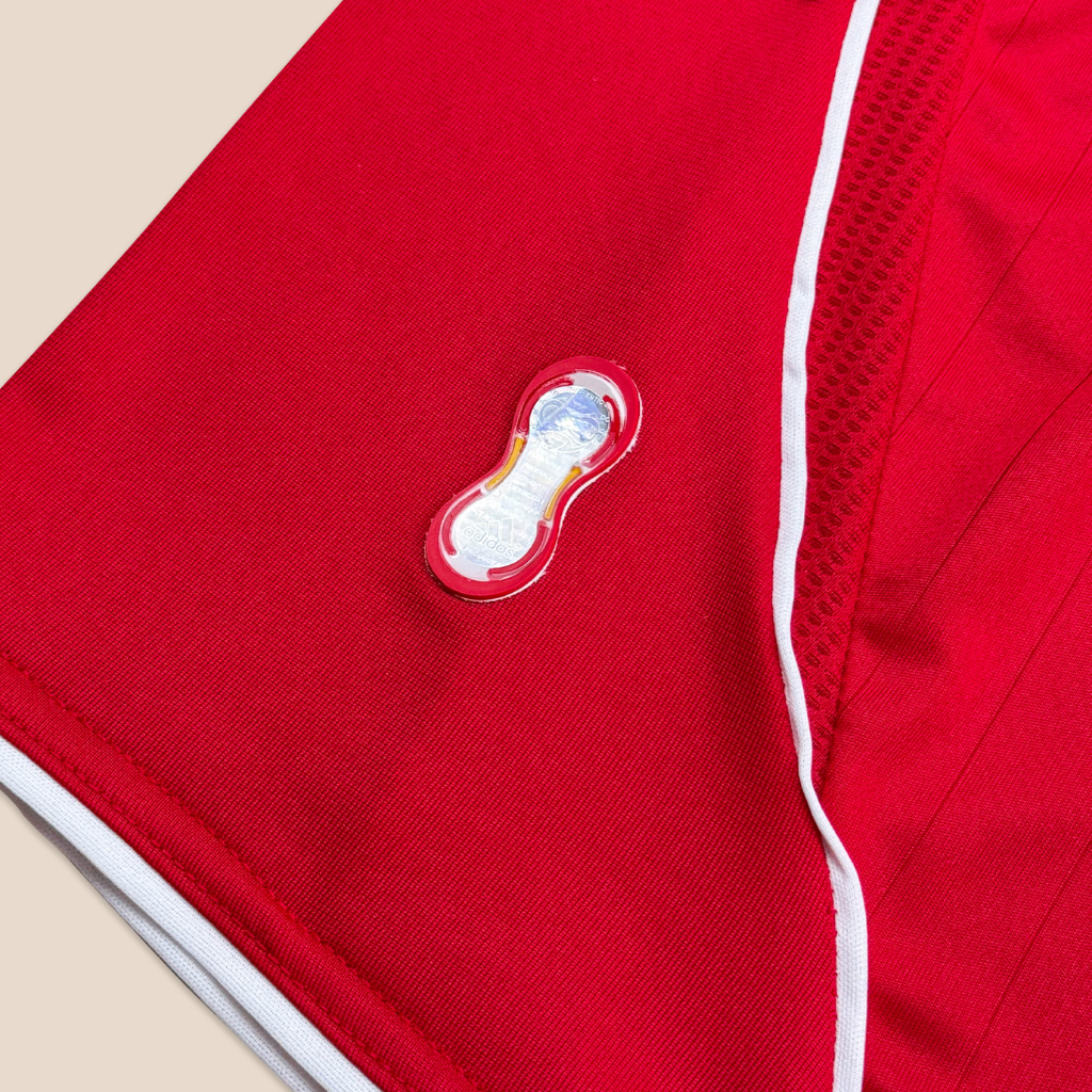 Liverpool 2006/07 Home