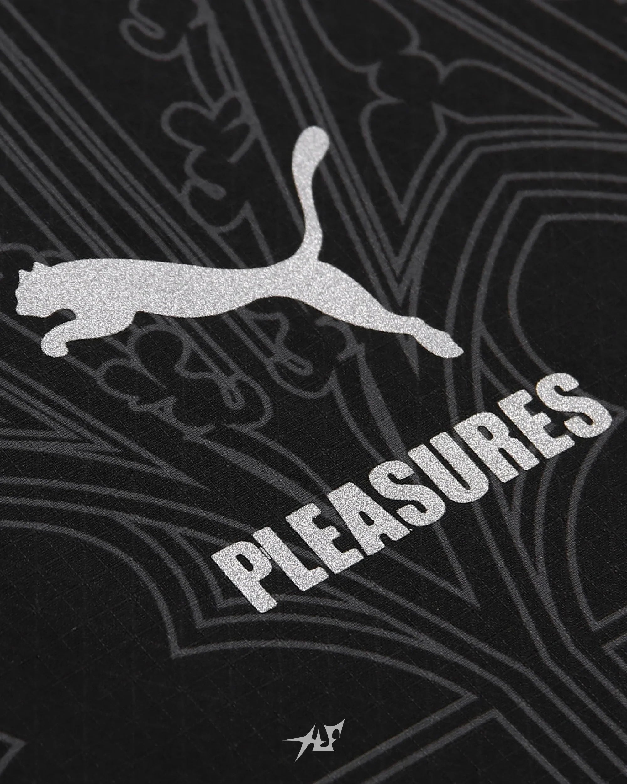 AC MILAN x PLEASURES BLACK