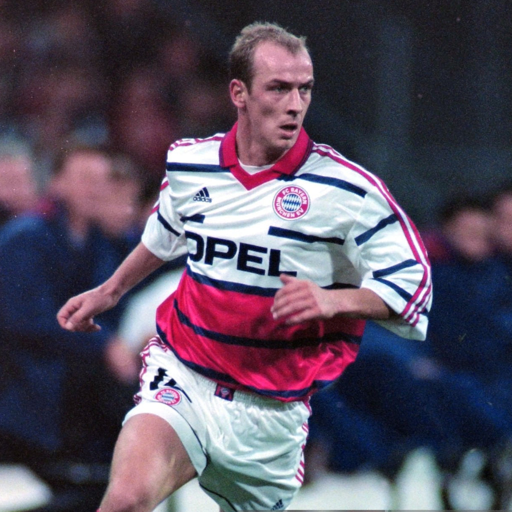 Bayern Munich 1998/99 Away